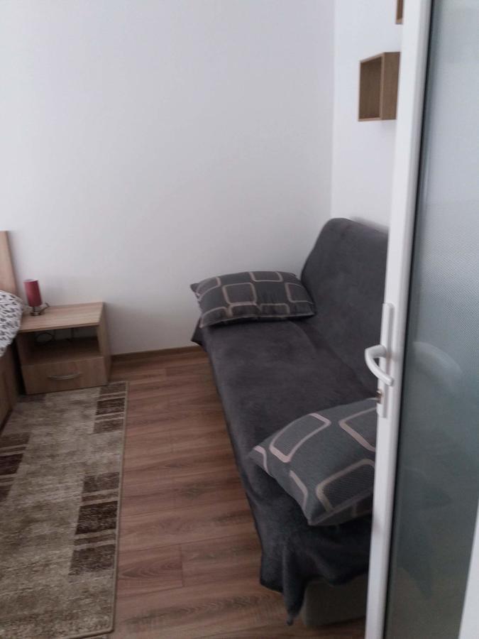 Garsoniera Maria Apartment Turda Exterior photo